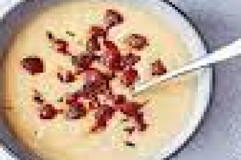 Leek, butter bean & crispy chorizo soup