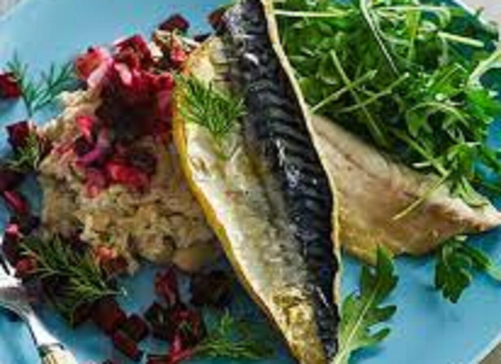 Pan-cooked mackerel with beetroot salsa & bean mash