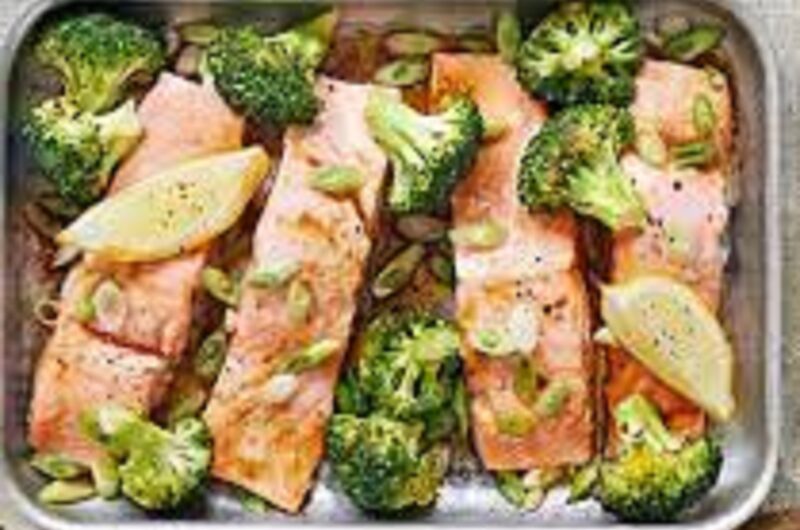 Soy salmon & broccoli traybake