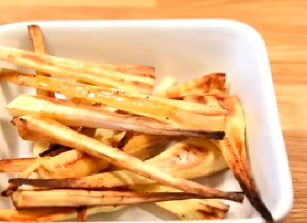 Honey Roasted Parsnips – A Tasty and Healthy Side Dish!